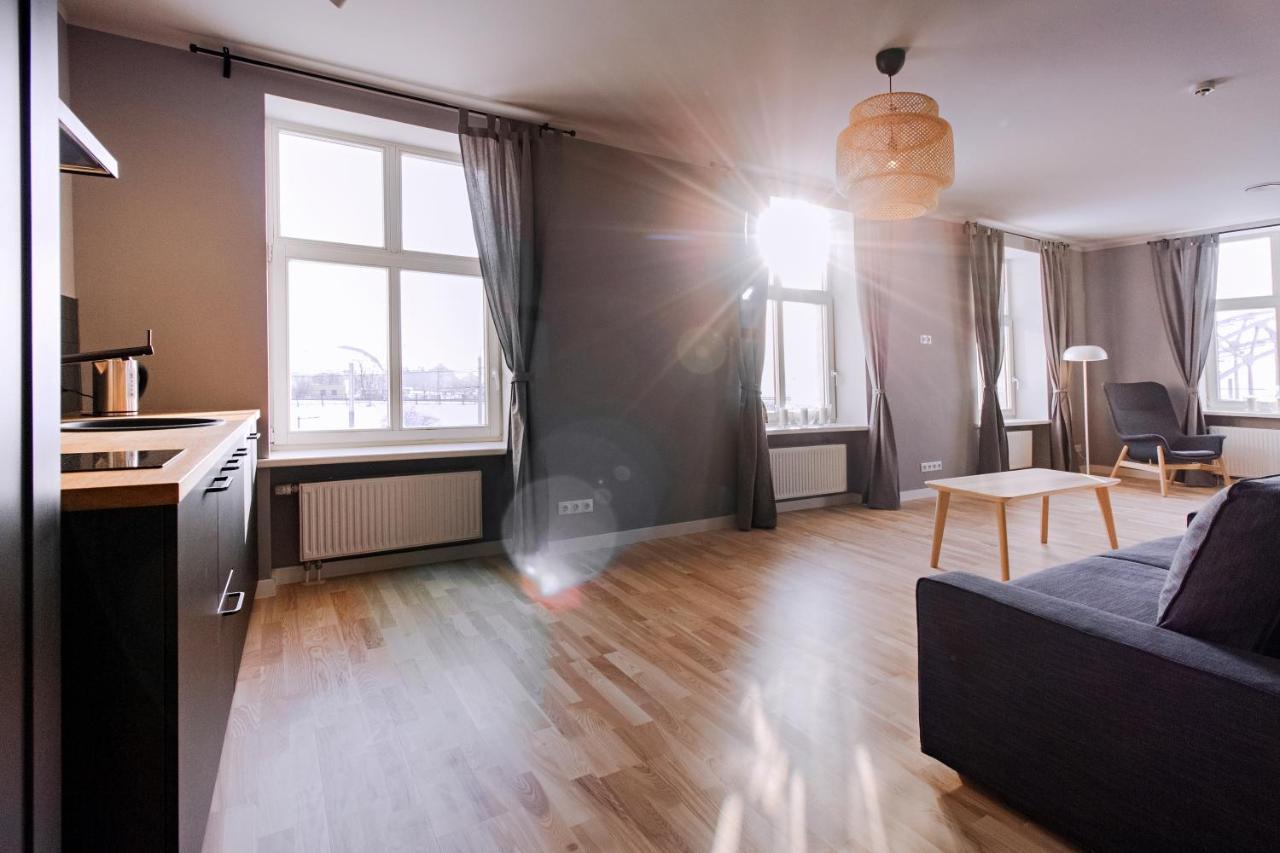 Modern Apartment In Old Riga With A River View Экстерьер фото